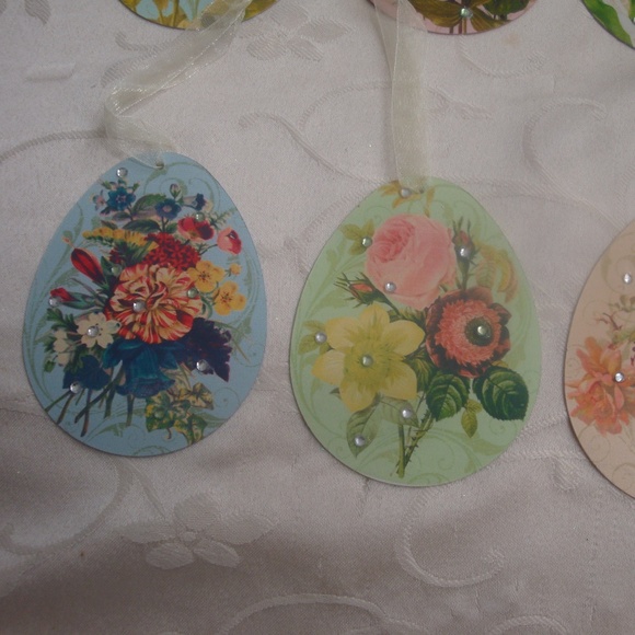 🐣 Set 6 Egg Shape Tin Easter Spring Ornaments w  Flowers & Rhinestones  New - Picture 9 of 9